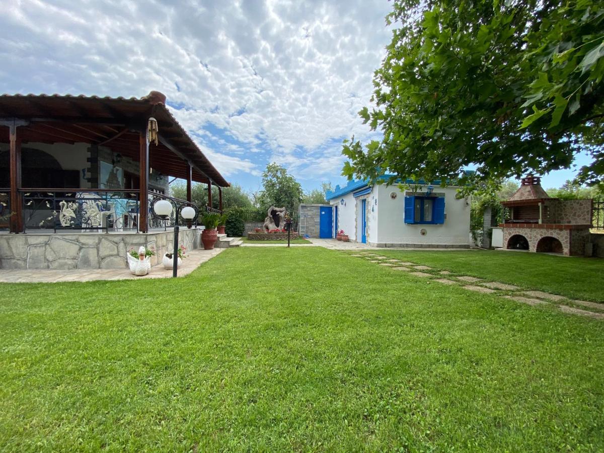 Beachfront Cottage Nea Triglia Exteriér fotografie