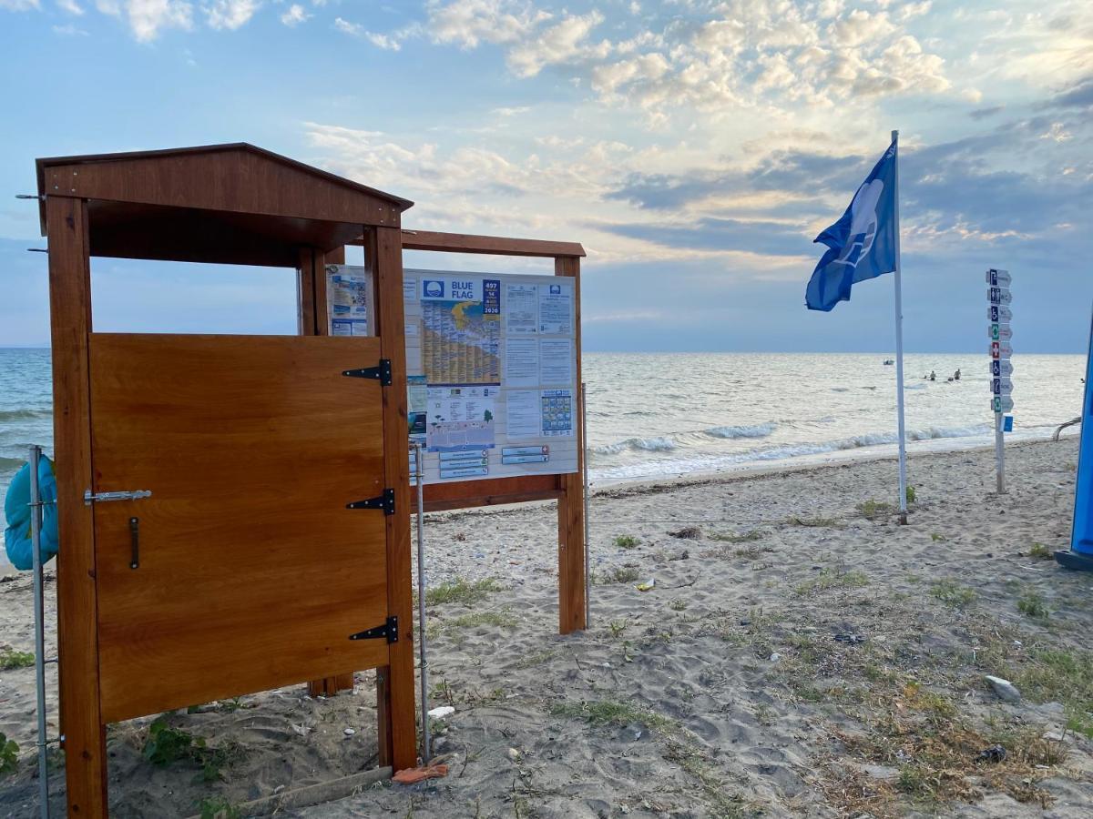 Beachfront Cottage Nea Triglia Exteriér fotografie